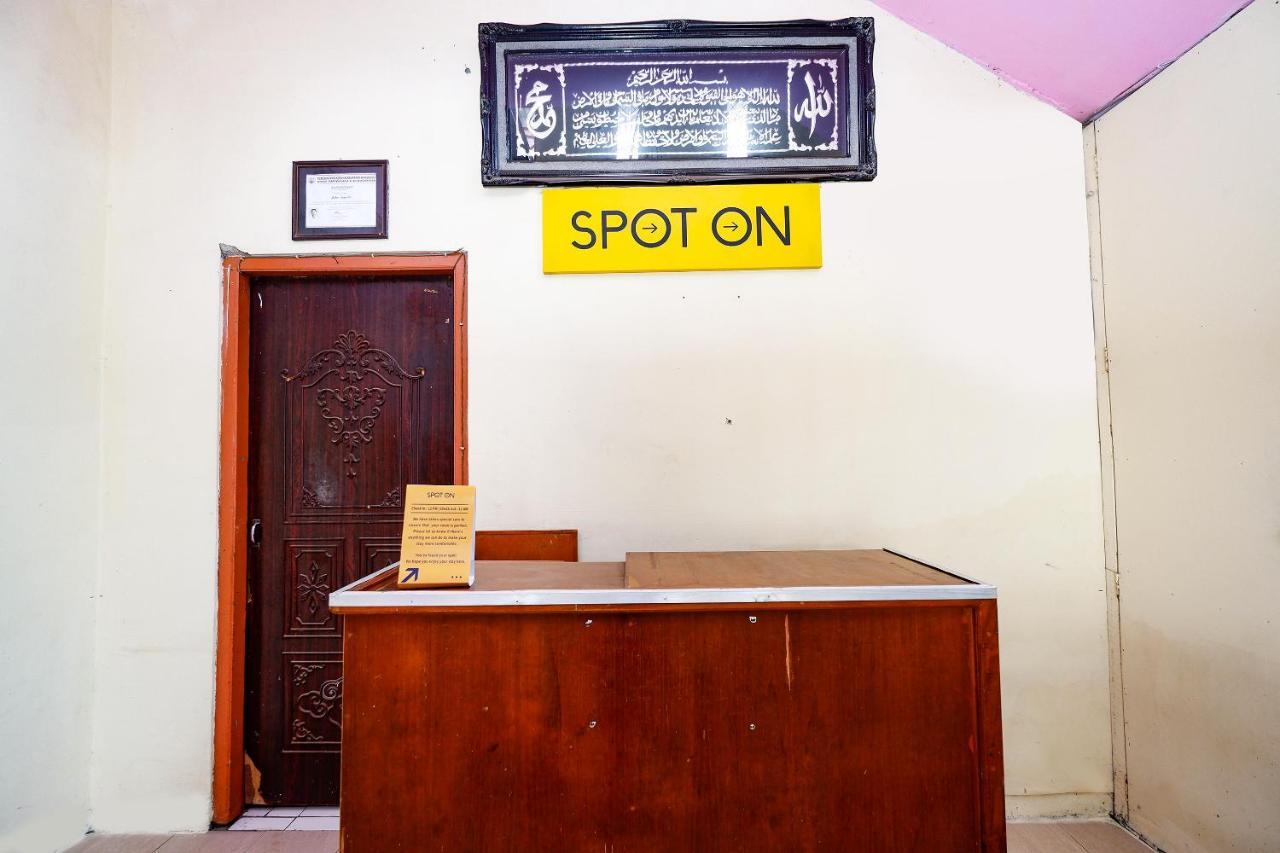 Spot On 2112 Homestay Lestari Dieng Syariah Diyeng Exterior photo
